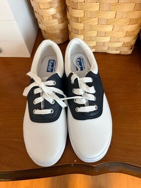 Keds Kids White Sneakers with Black Eyelet Panels and White Laces